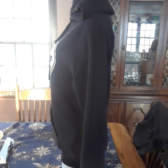 Size small West life sweater hoodie - Picture 9 of 10